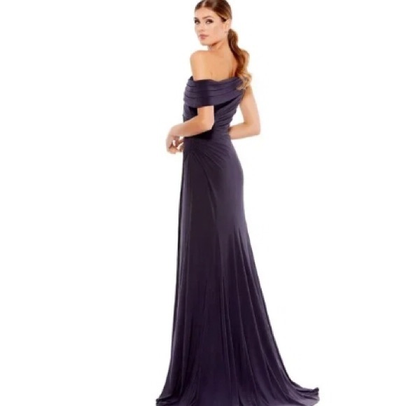 Mac Duggal Dress silk one shoulder black color - Picture 2 of 4